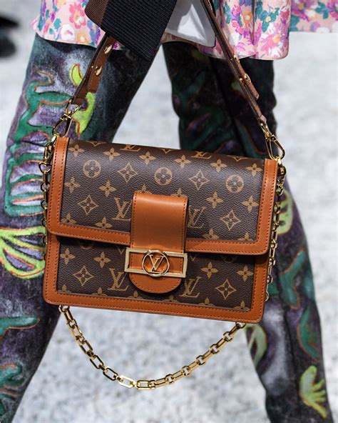 cruise 2019 louis vuitton bags